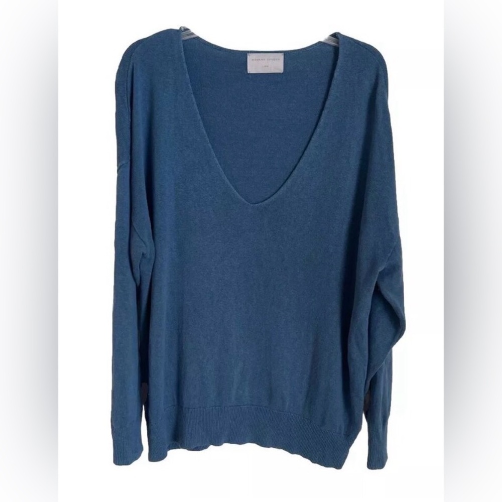 Modern Citizen Blue V-Neck Lightweight Sweater